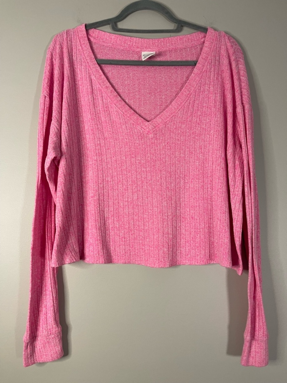 Pink Women's V-Neck Ribbed Long-Sleeve Top